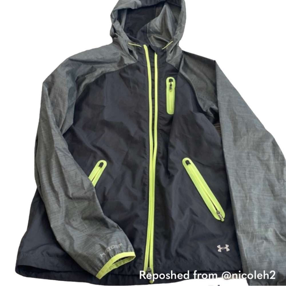 EUC UnderArmour Windbreaker Jacket M